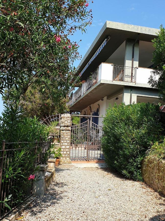 Appartamenti Villa Lina Nisporto Exteriér fotografie