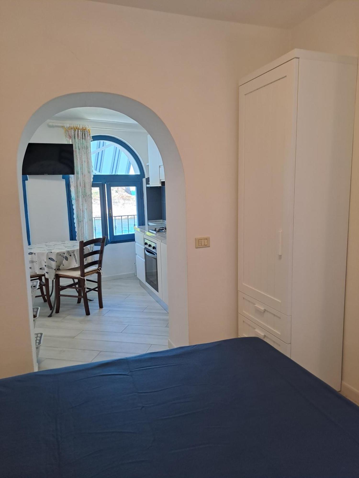 Appartamenti Villa Lina Nisporto Pokoj fotografie